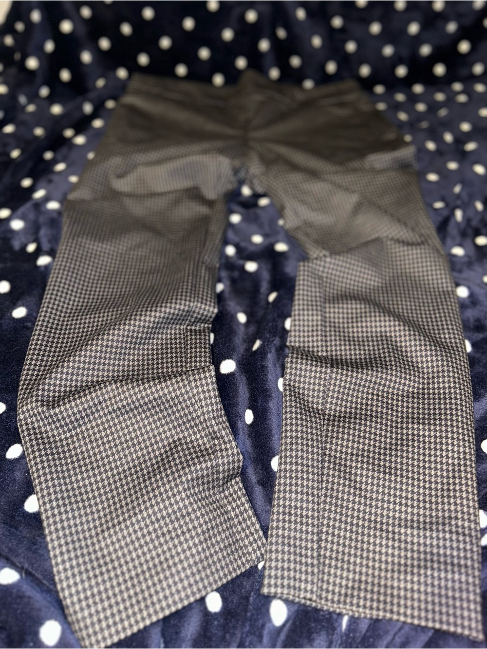 Dalia Womens Houndstooth Dress Pants in Black and Gray